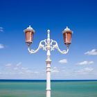 Sizilien - Lampe auf der Hotelterrasse in Cefalu