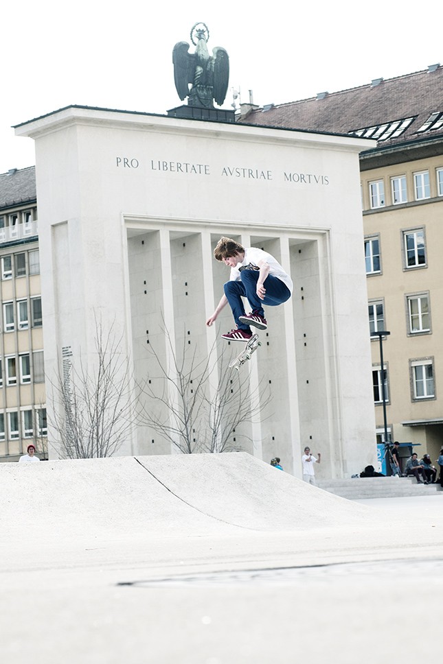 Sk8 Landhausplatz 