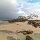 Skagsanden Beach mit Scheesturm von links.