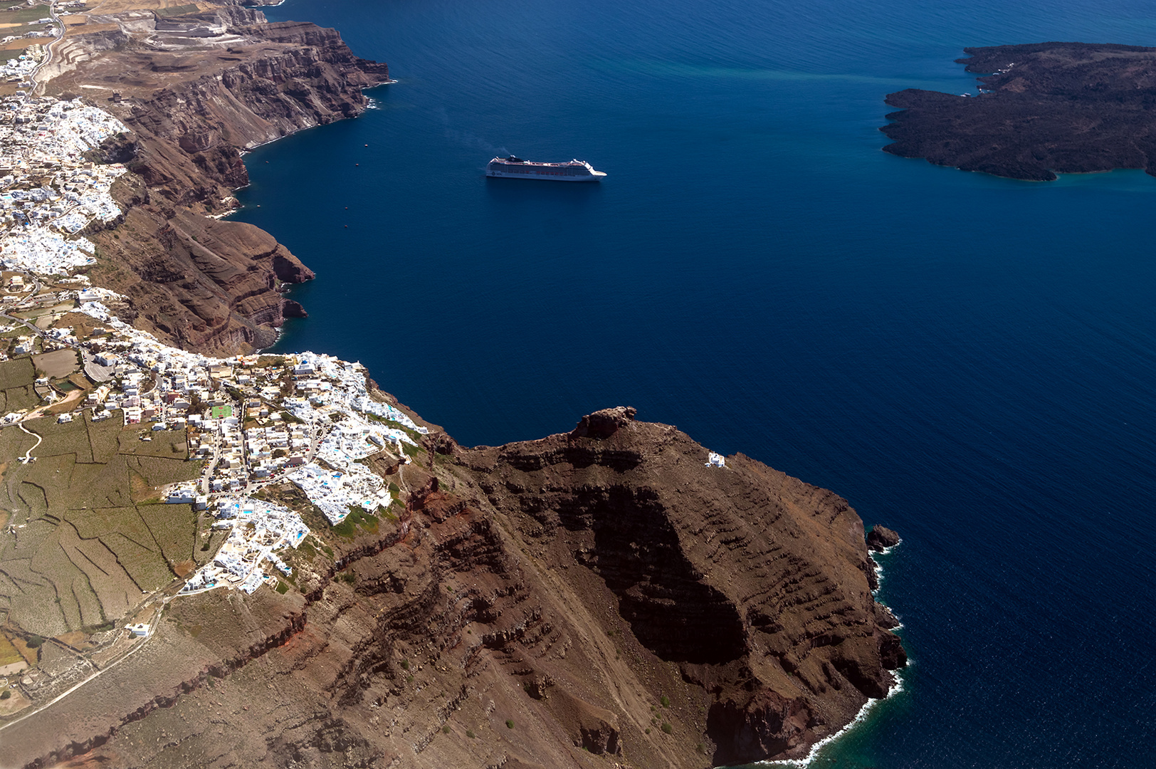 Skaros Felsen mit Kapelle ...