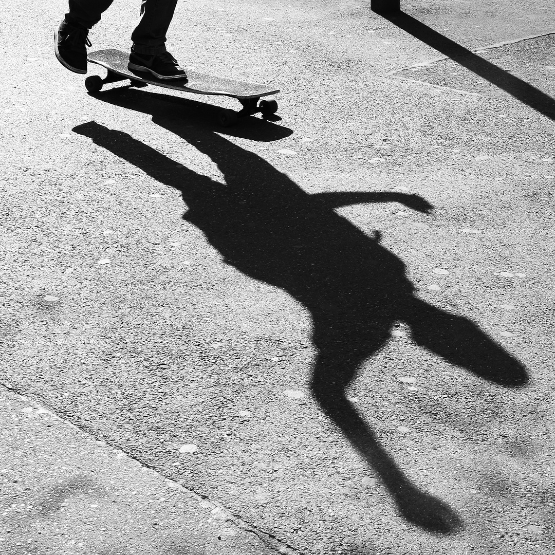 Skateboard shadow