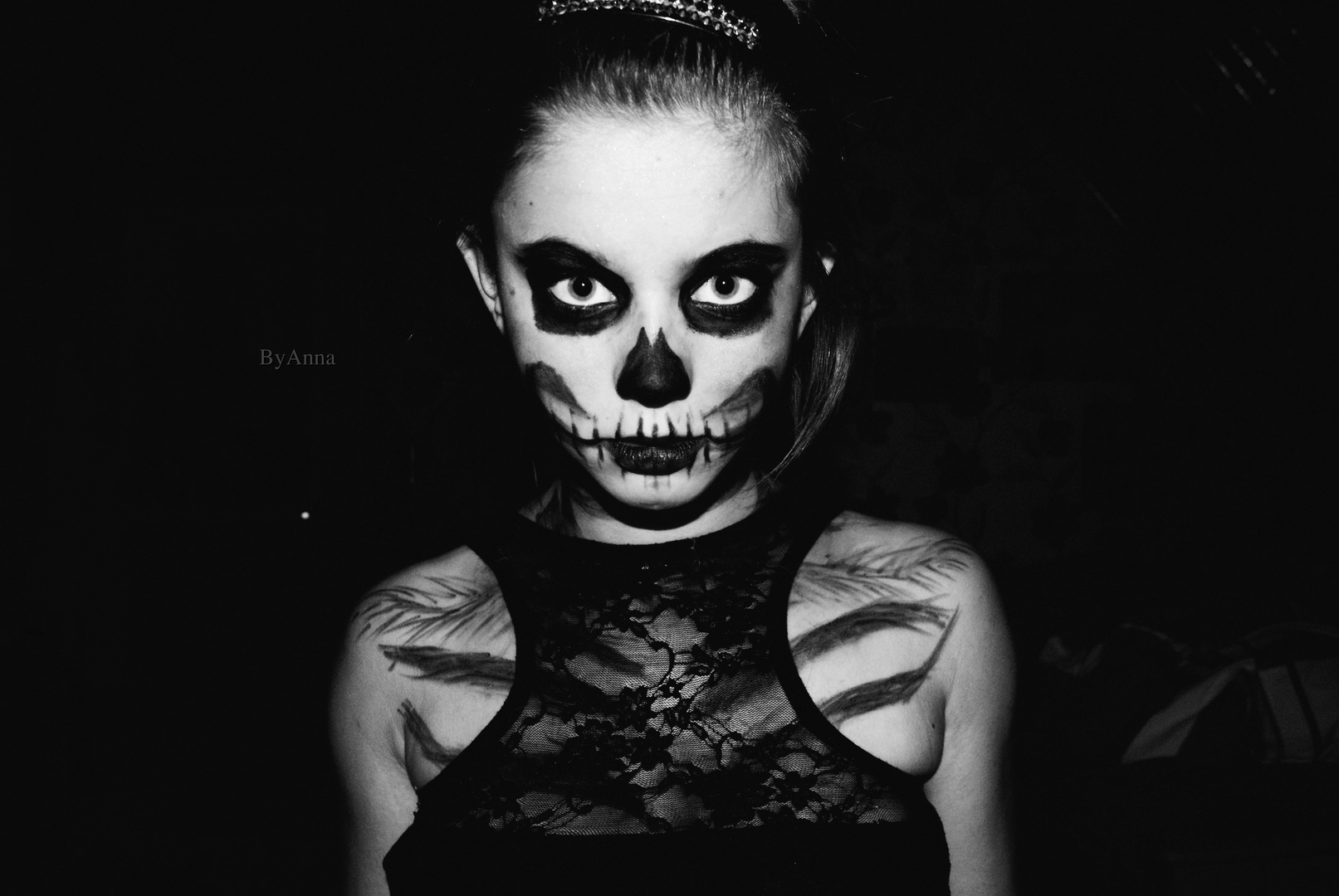 Skelleton Woman