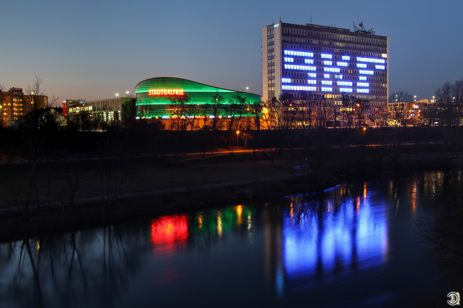 SKF Schweinfurt Foto & Bild architektur, architektur bei nacht