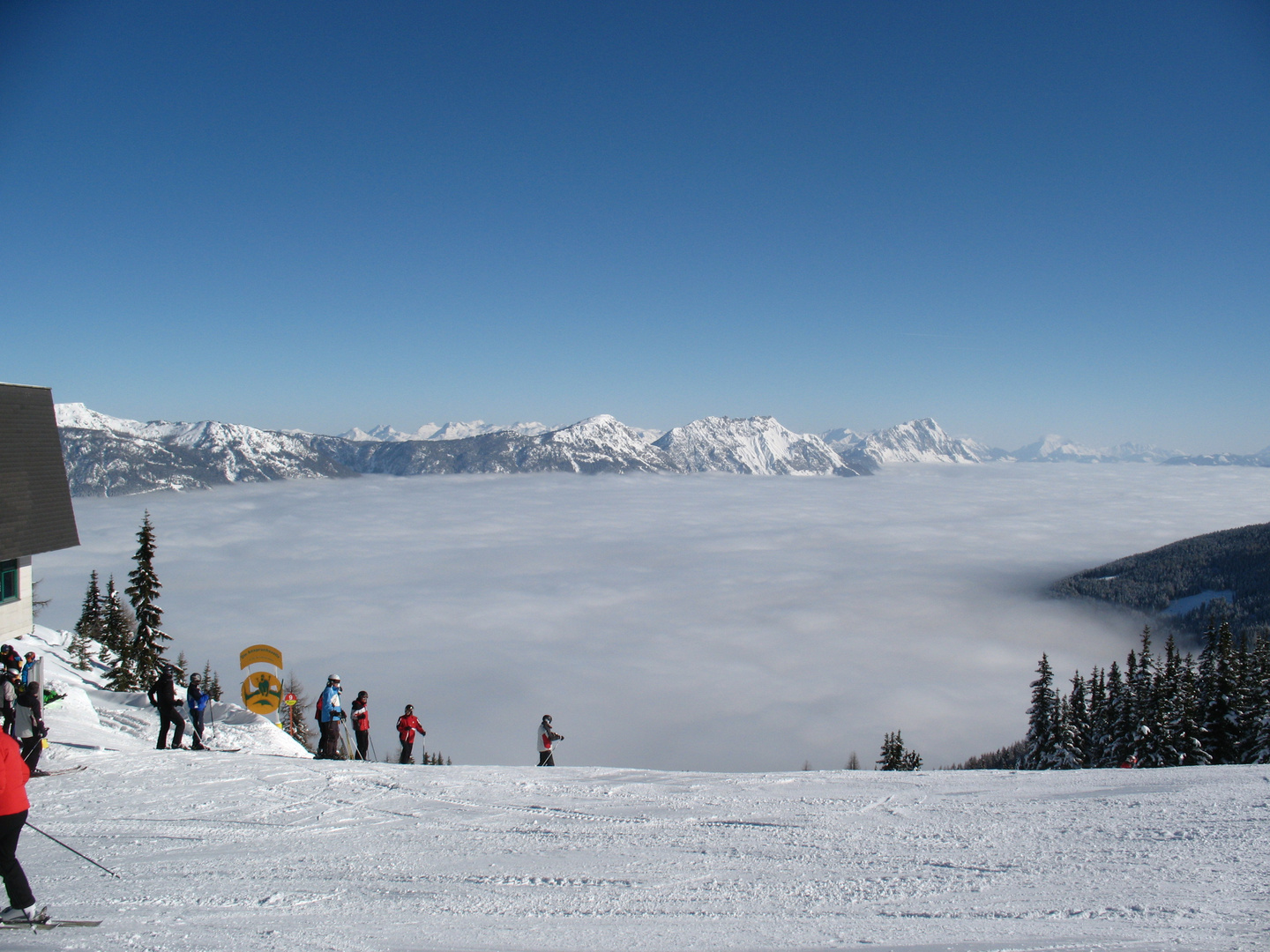 Skifahren über den Wolken!