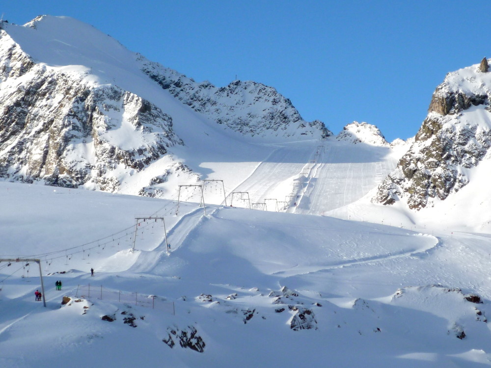 Skifahrer On-line im Pitztal