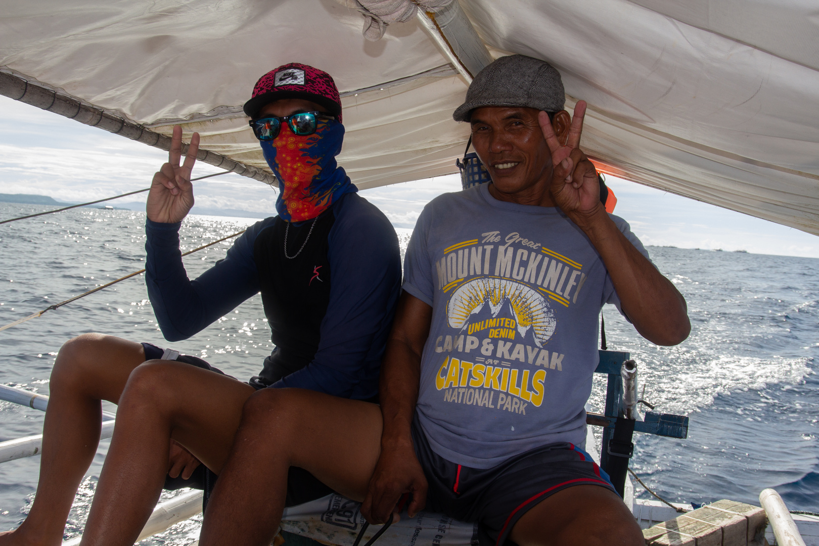 Skipper -island hopping Pantloan-Bohol