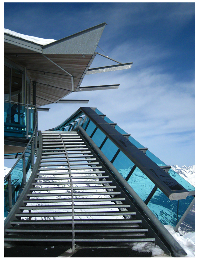 Skirestaurant irgendwo im Skigebiet Sölden