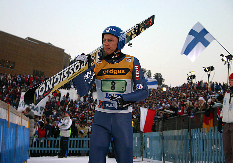 Skispringen: Risto Jussilainen