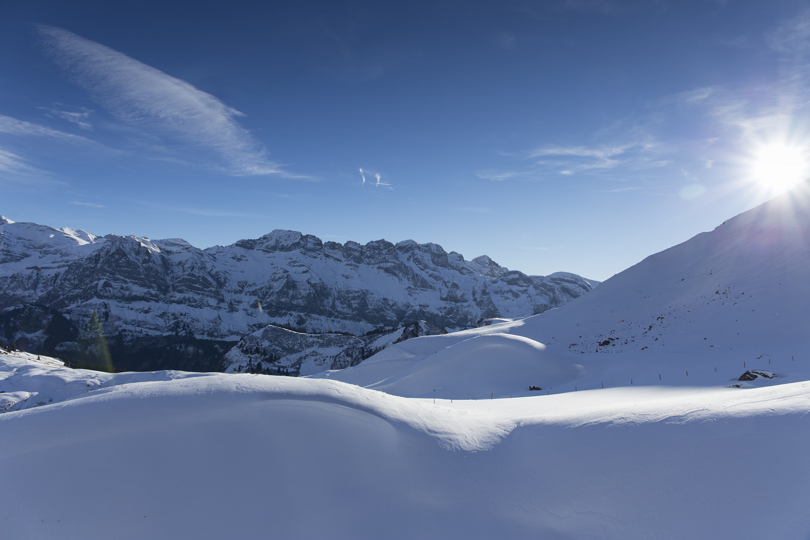 Skiurlaub im Wallis. Schnee nur aus dem Lift heraus
