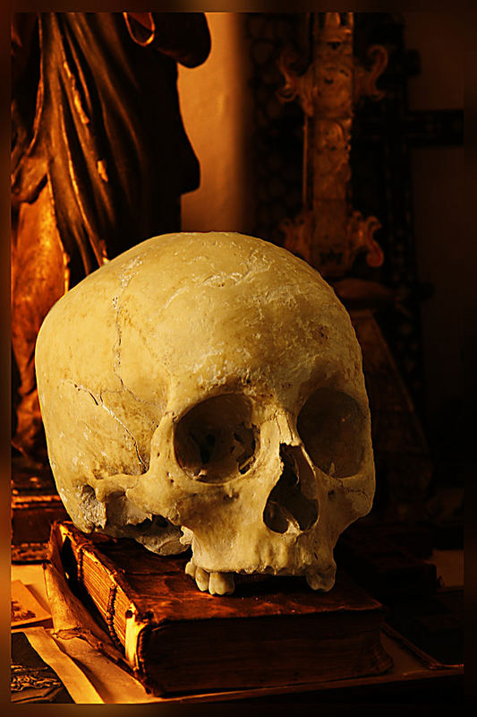 SKULL