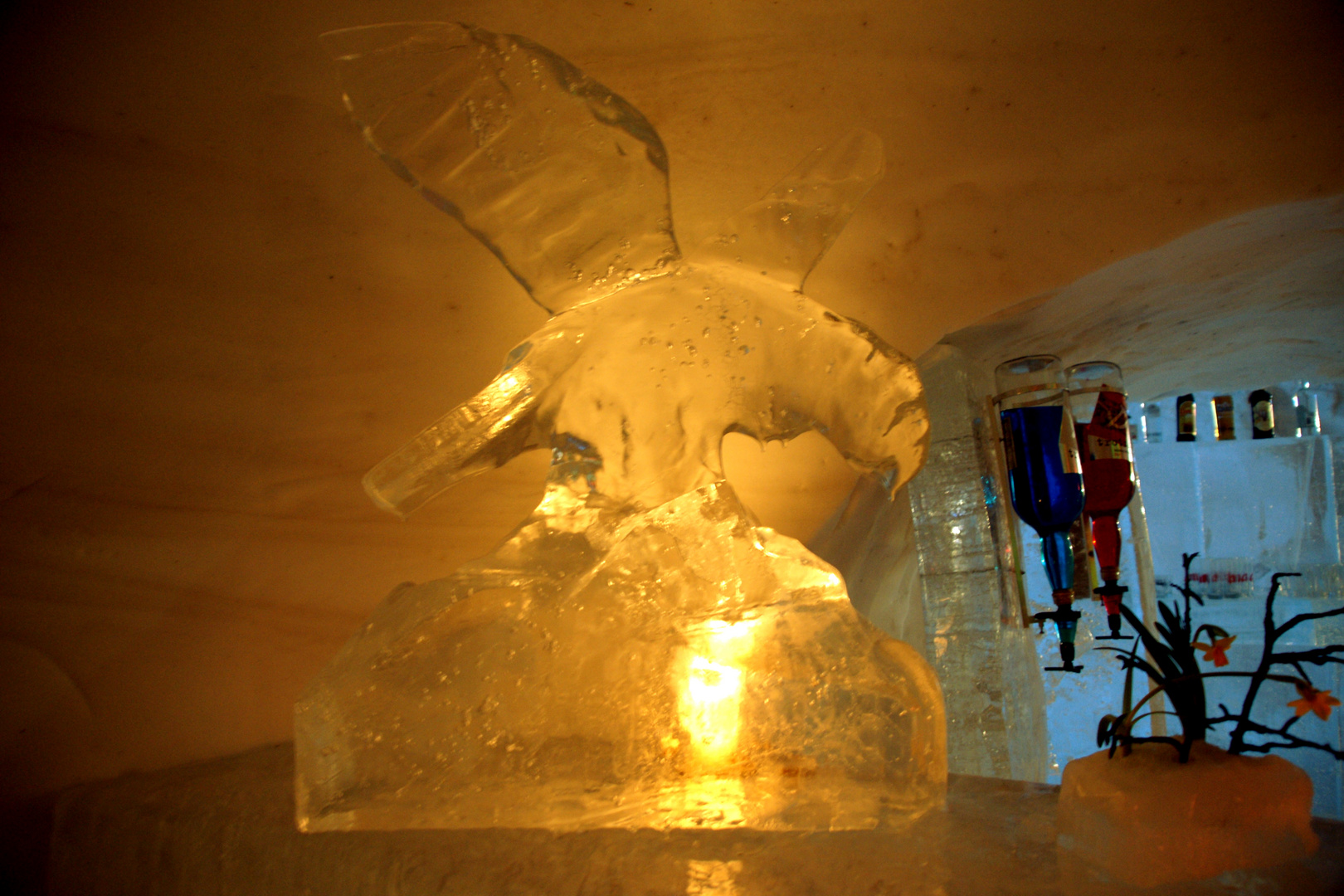 Skulptur an der Eisbar