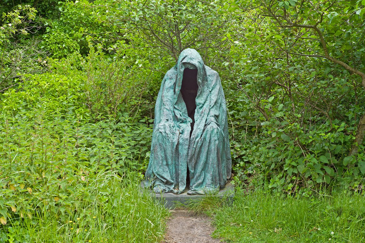 Skulptur an der Keitumer Kirche Sylt