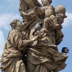 Skulptur auf der Karlsbrücke in Prag