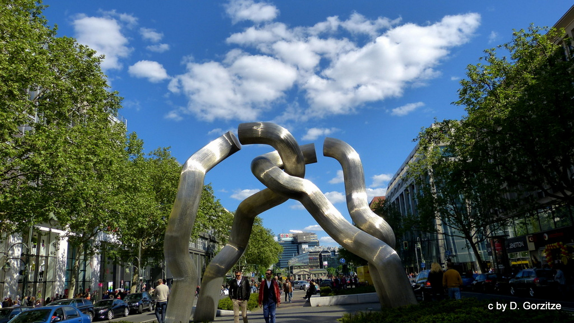 Skulptur "Berlin" !