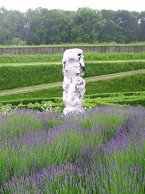 Skulptur im Brückenkopfpark in Jülich