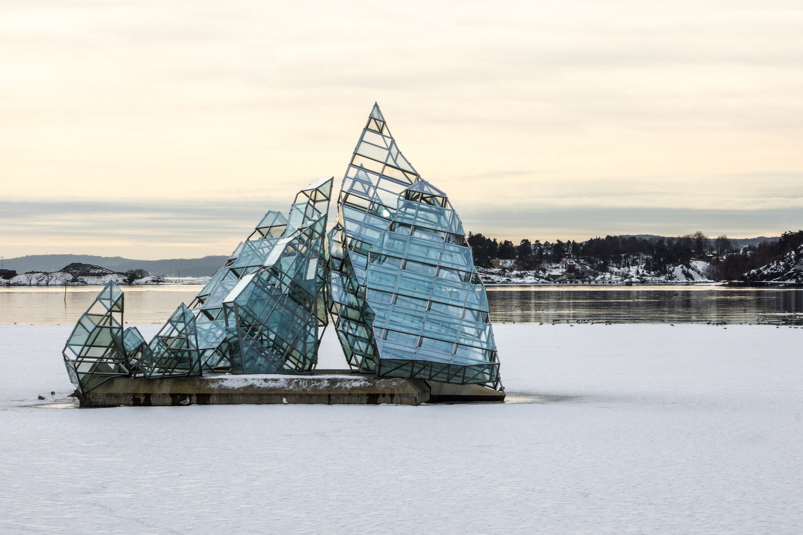 Skulptur im Hafen von Oslo