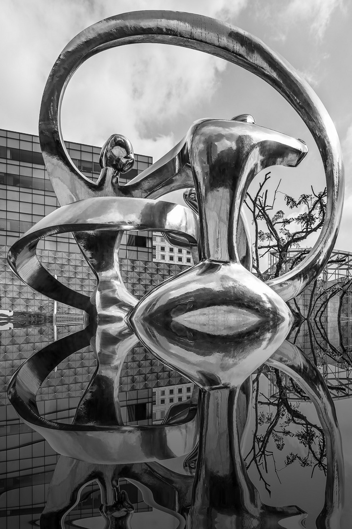 Skulptur im Ngee Ann City Shopping Centre, Singapur