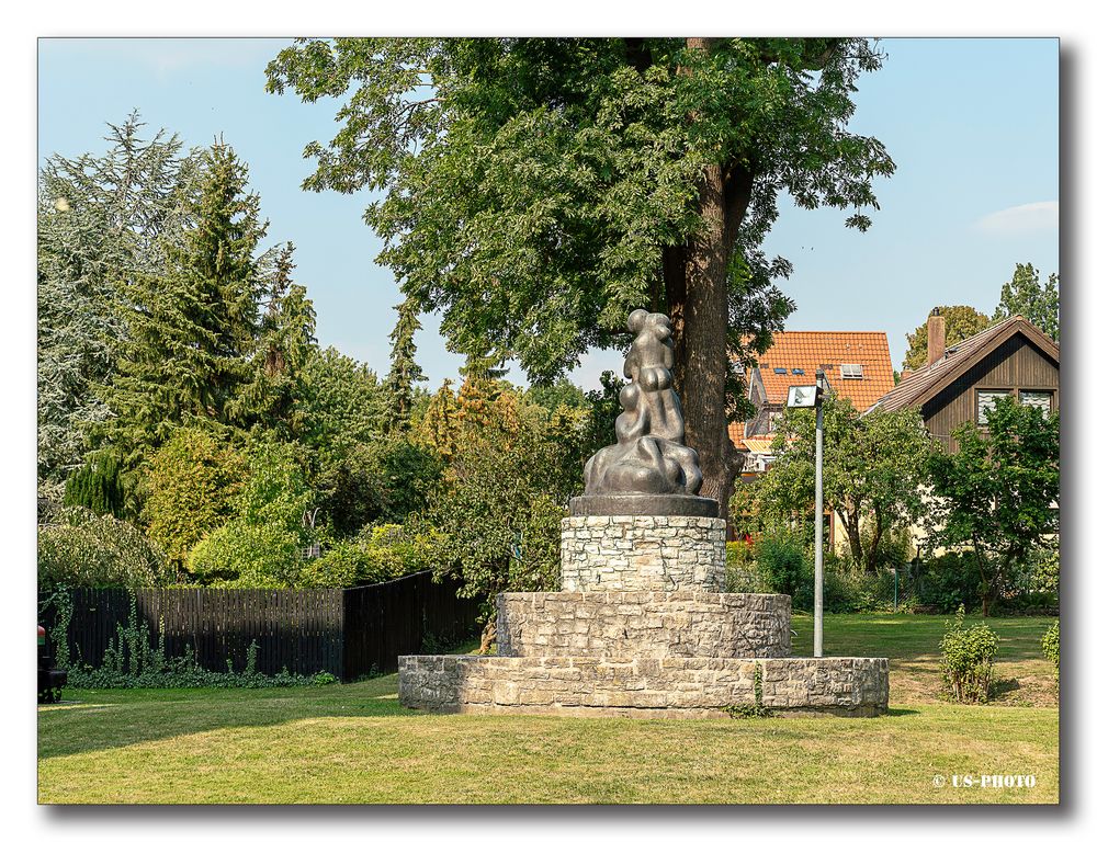 Skulptur im Seliger Park - Wolfenbüttel