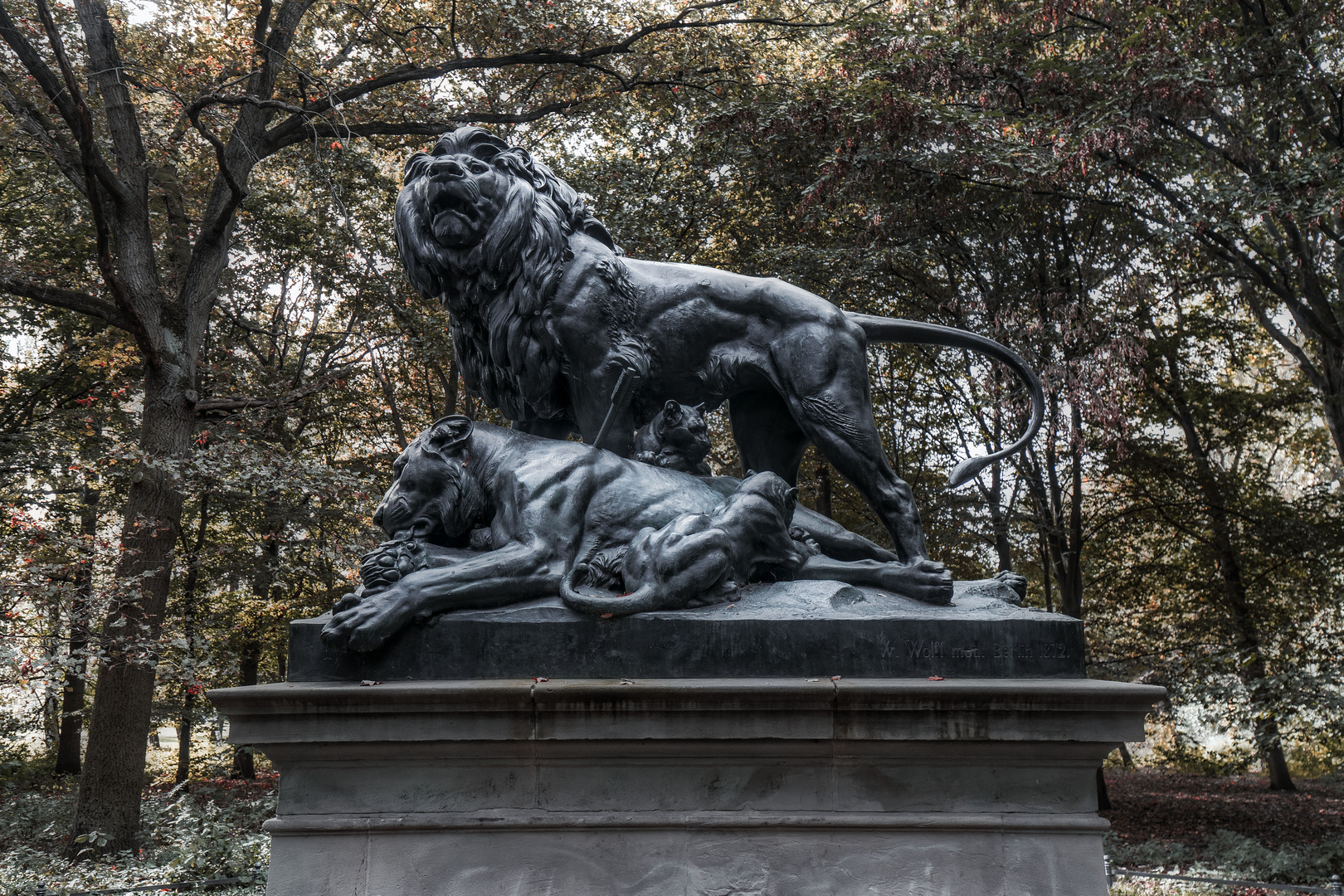 Skulptur im Tiergarten