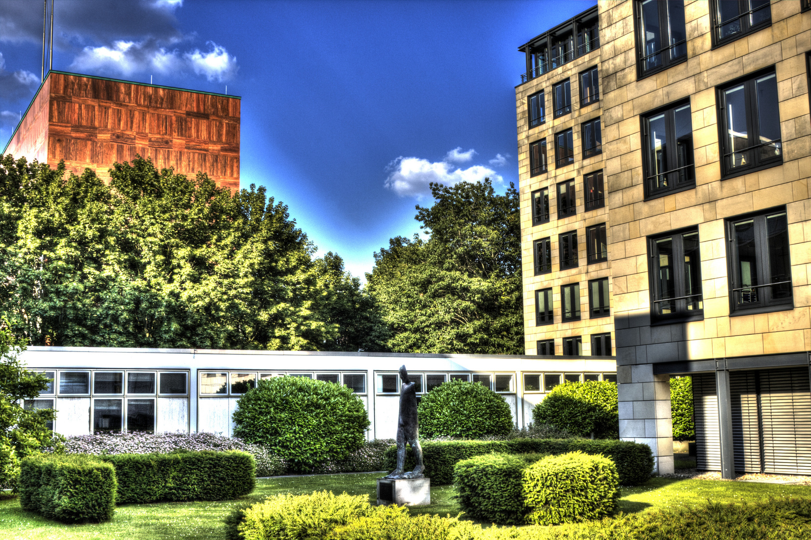 Skulptur im Zentrum