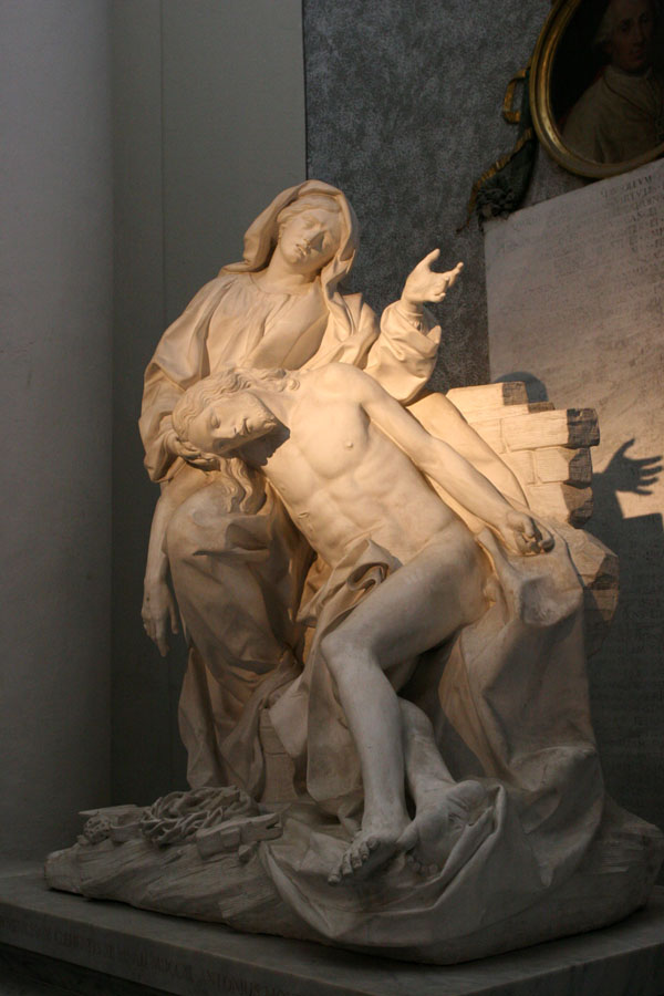 Skulptur in der Basilika "San Giovanni in Laterano" in Rom