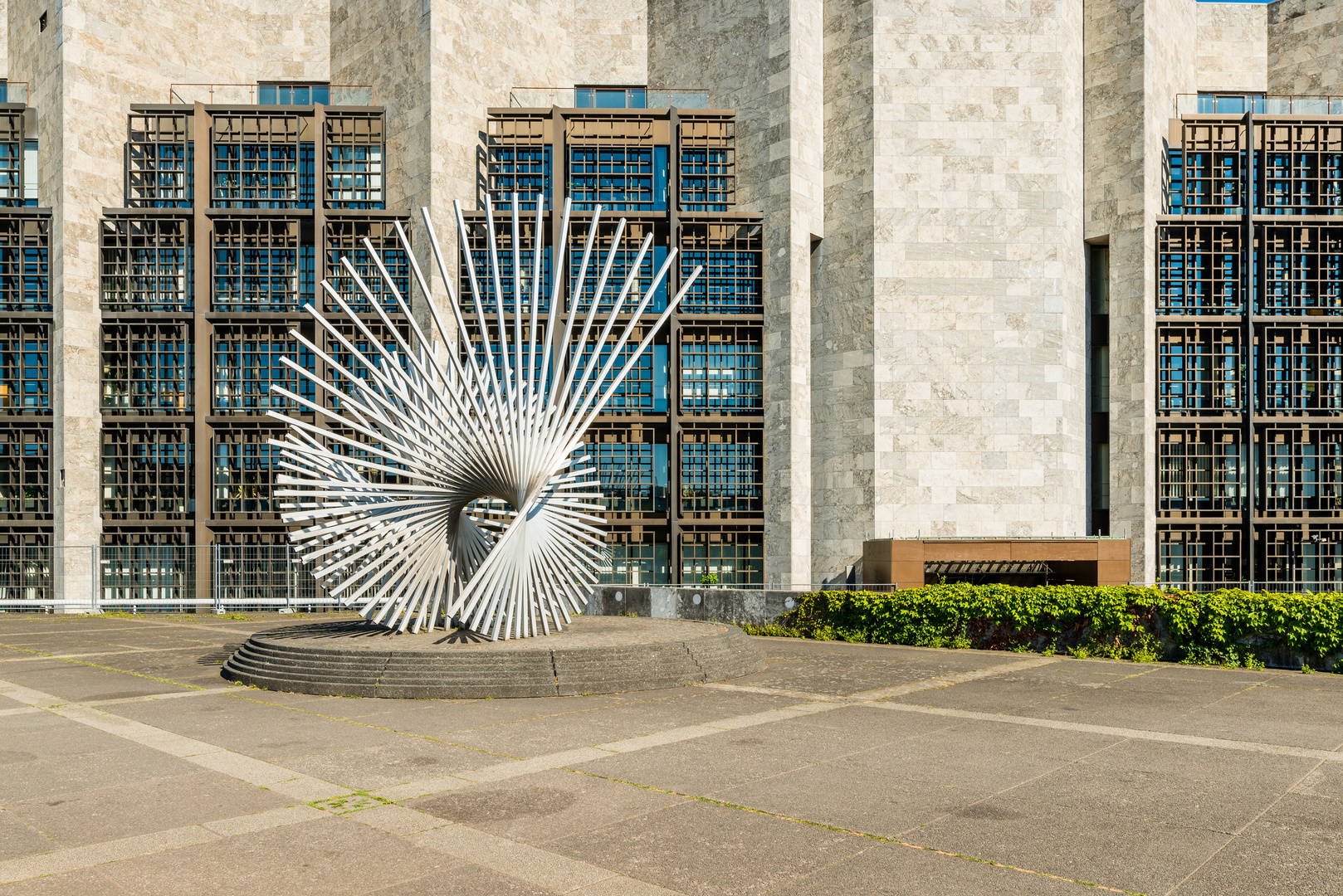 Skulptur Lebenskraft-Mainz 96