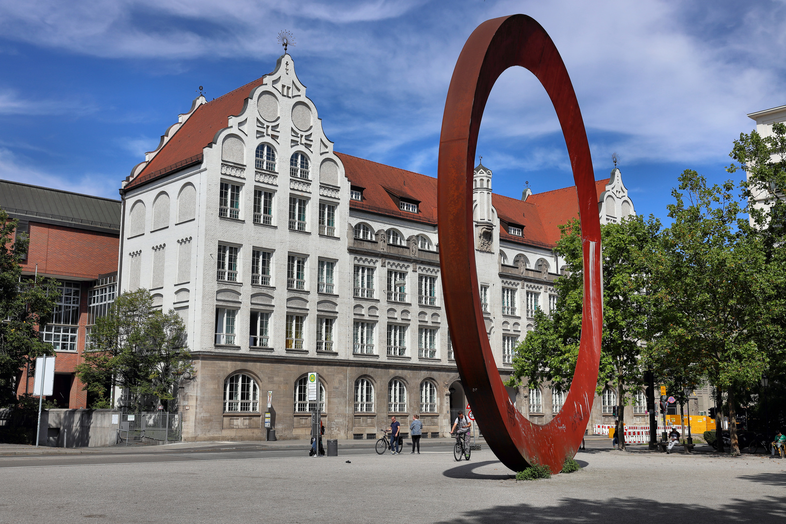 Skulptur Ring - München