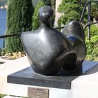 Skulptur von Henry Moore