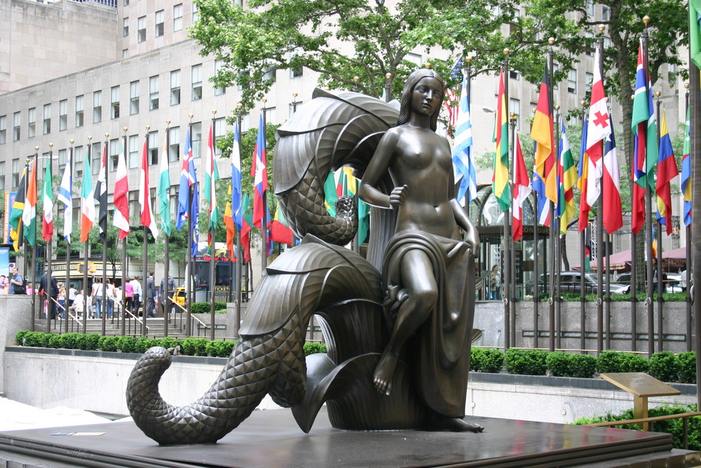 Skulptur vor dem Rockefeller Center