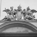 Skulpturen am Burgtheater