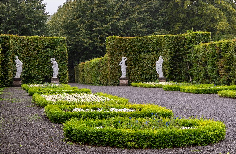 Skulpturen-Garten in Annevoie (B)