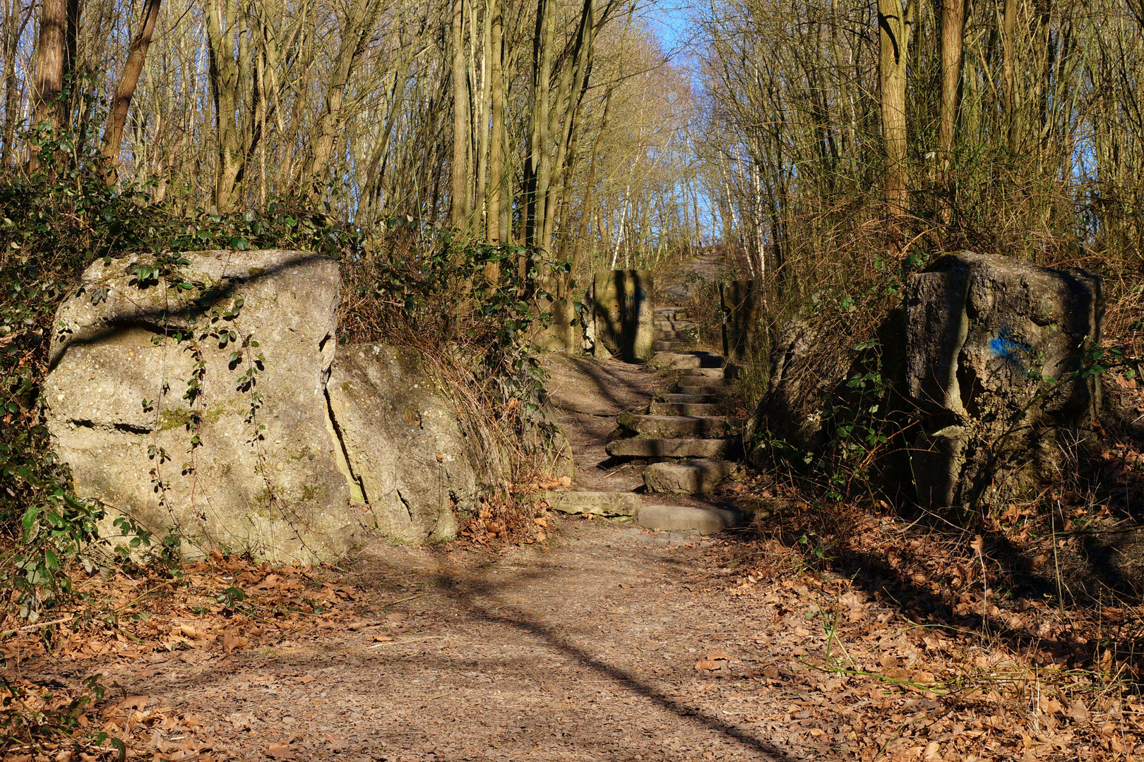 Skulpturen-Wald an der Halde Rheinelbe