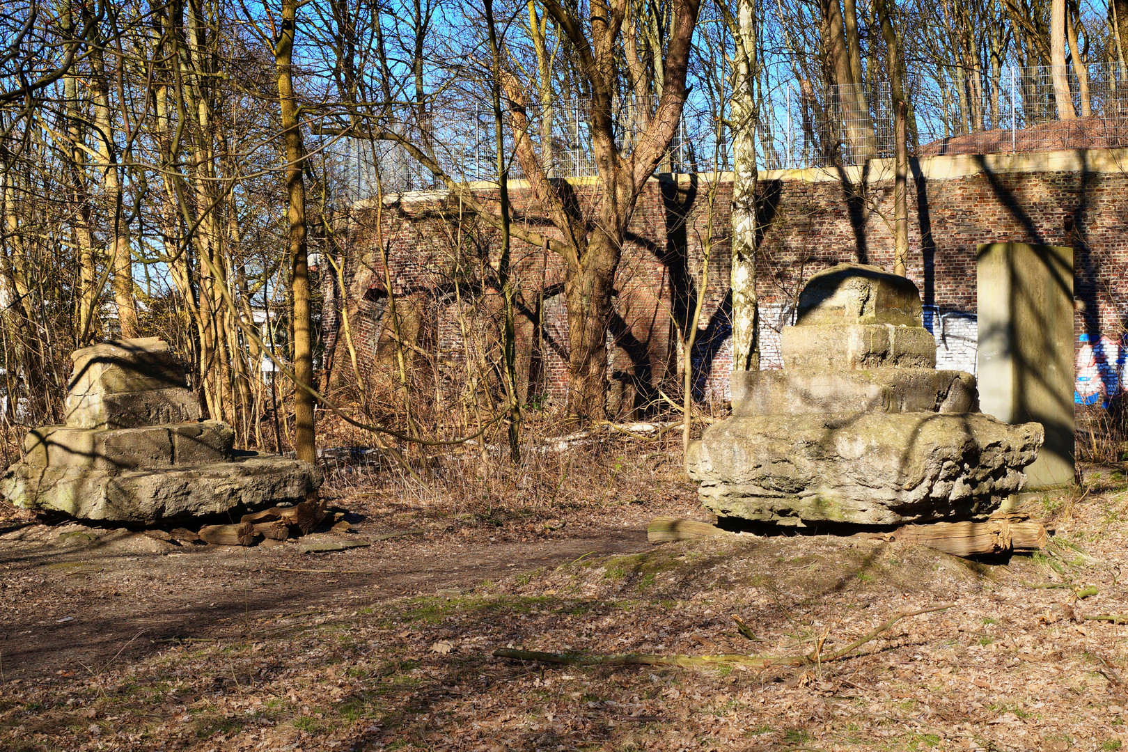 Skulpturen-Wald an der Halde Rheinelbe