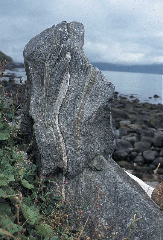 Skulpturstein auf den Lofoten