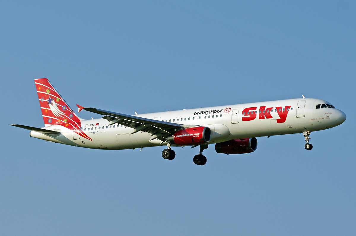 Sky Airlines A321-231