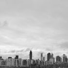 Sky Line Frankfurt/Main, Einfahrt in den Hauptbahnhof