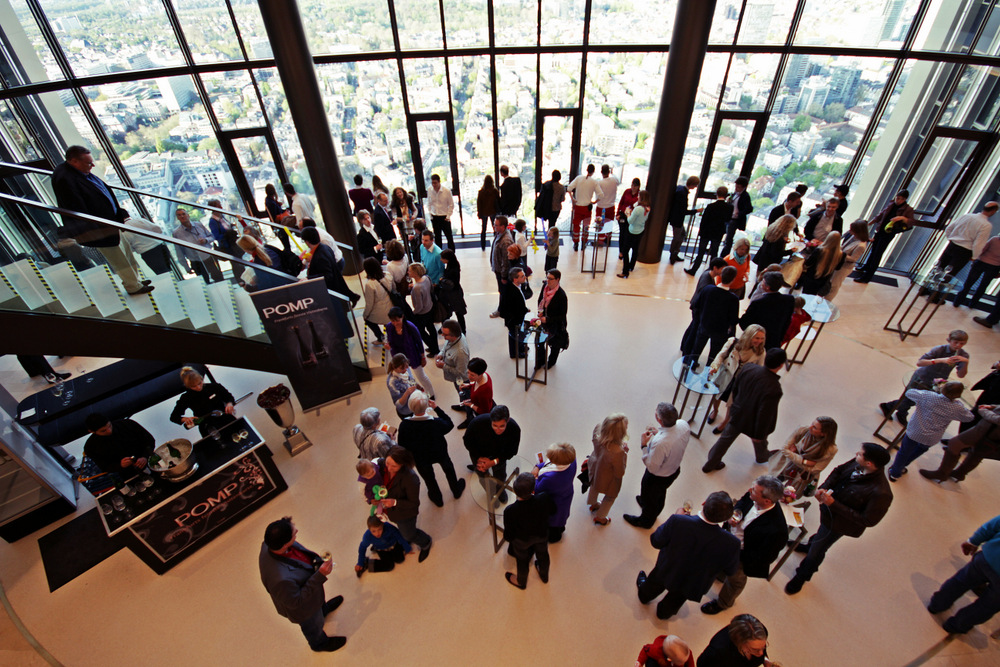 Sky Lobby im TOWER185