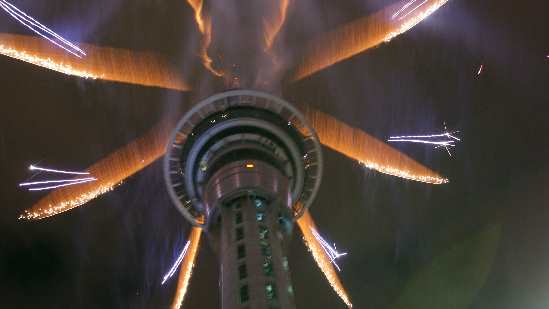 Sky Tower 2010,Happy New Year