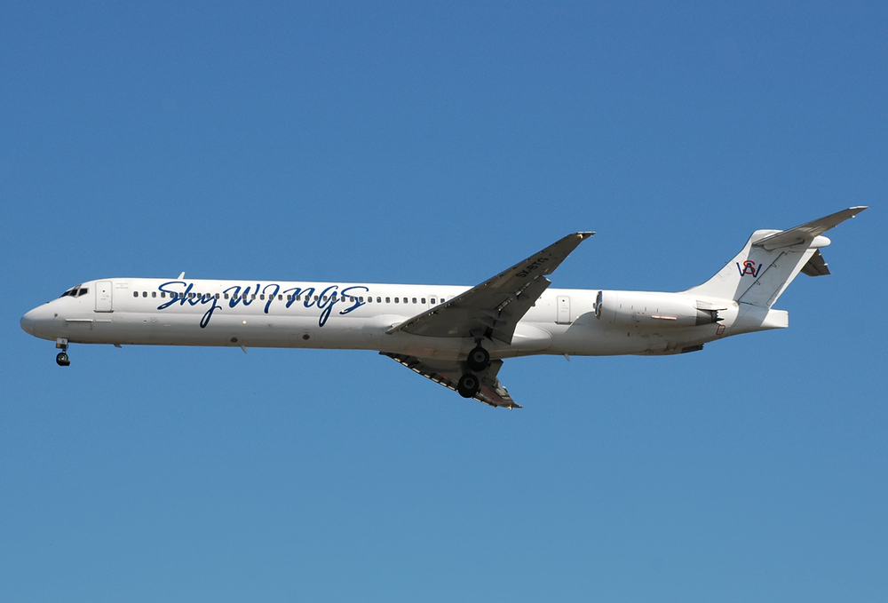 Sky Wings Airlines, McDonnell Douglas MD-83, SX-BTG