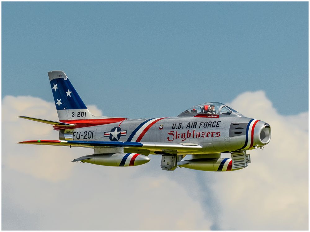 Skyblazers F-86F Sabre 