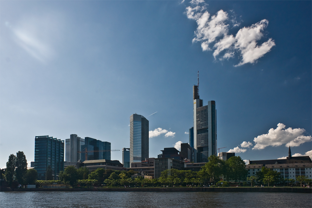 Skyline bei Sonne