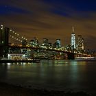 Skyline Blick vom Brooklyn Bridge Park nach Lower Manhattan