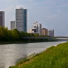 Skyline Büchenbach mit Kanal