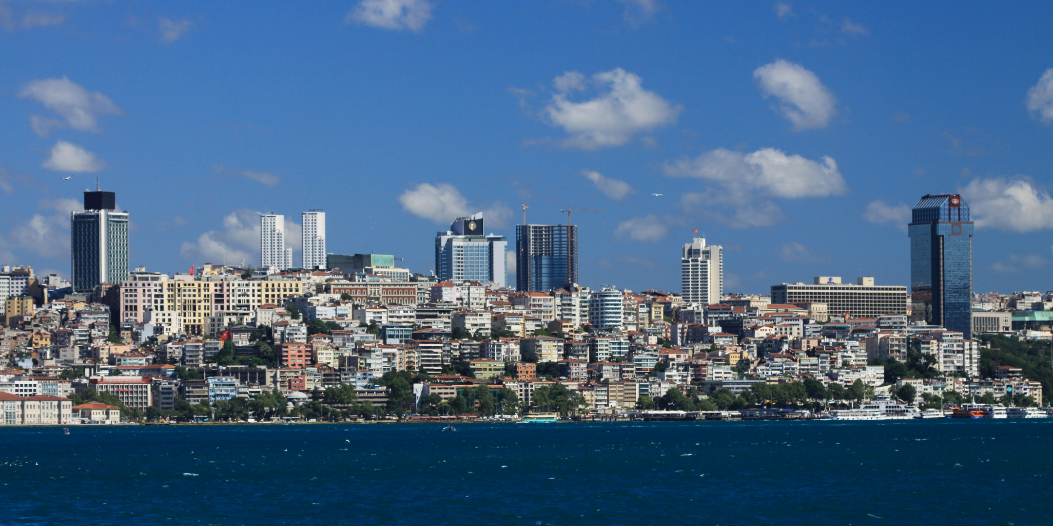 Skyline des modernen Istanbul