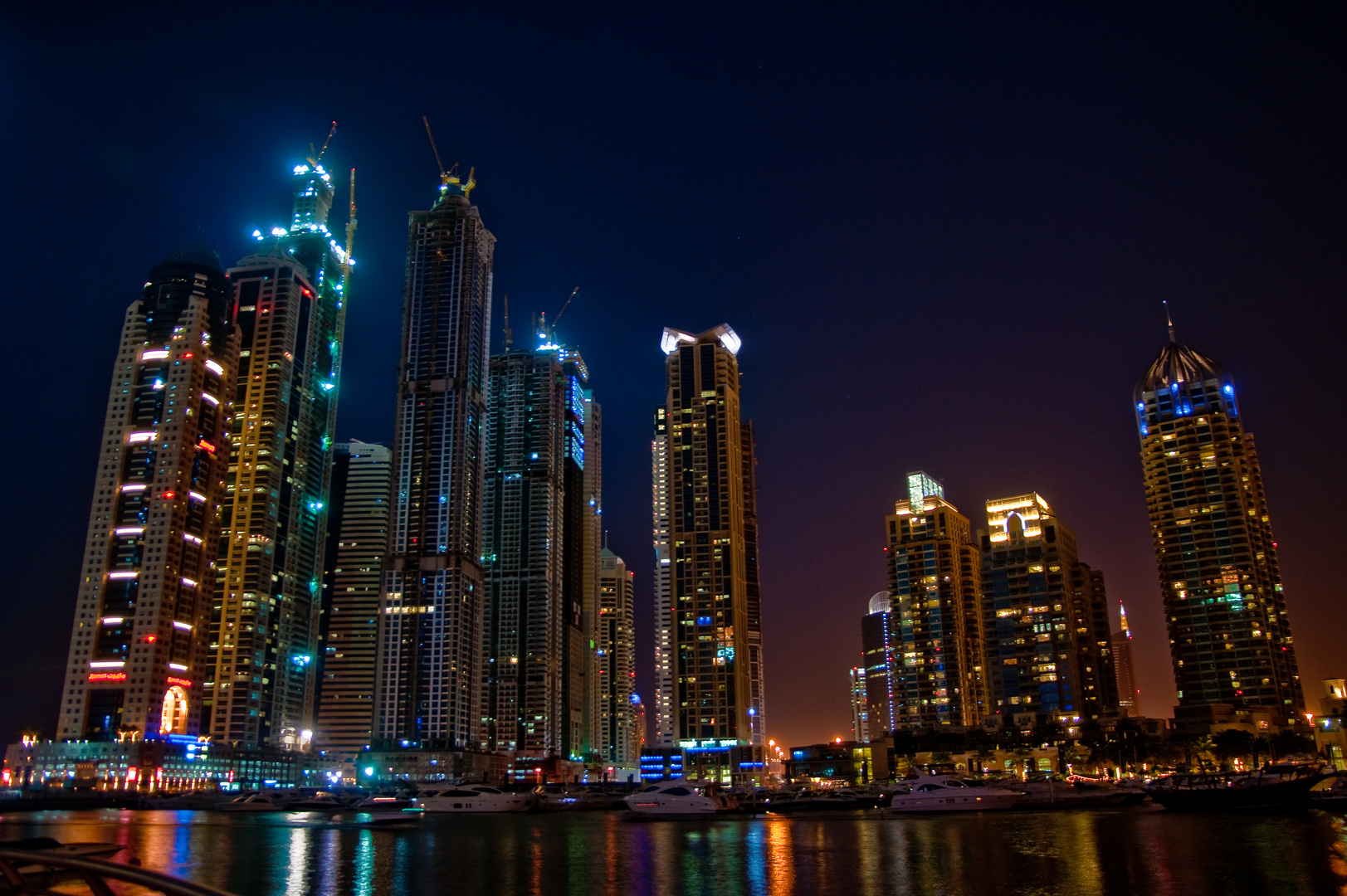 Skyline Dubai Marina Bei Nacht Foto Bild Asia Middle East United Arab Emirates Bilder Auf Fotocommunity