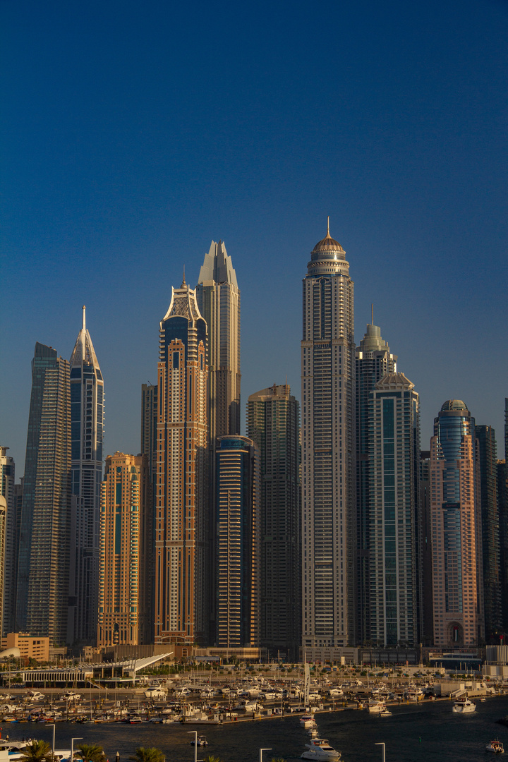 Skyline Dubai Marina