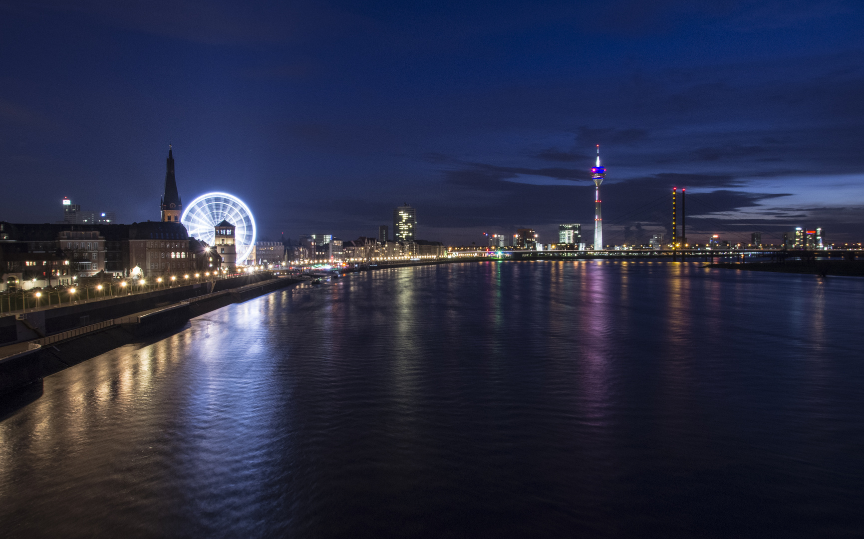 Skyline Düsseldorfer Altstadt Januar 2015