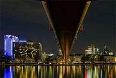 * Skyline Frankfurt *