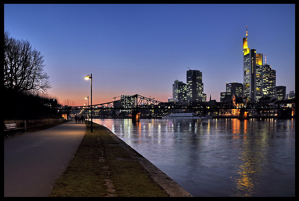 Skyline Frankfurt - Mainufer 2