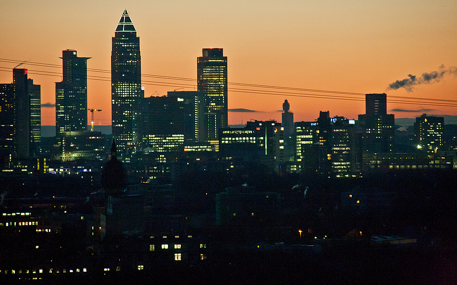 Skyline Frankfurt (noch) mit Henningerturm